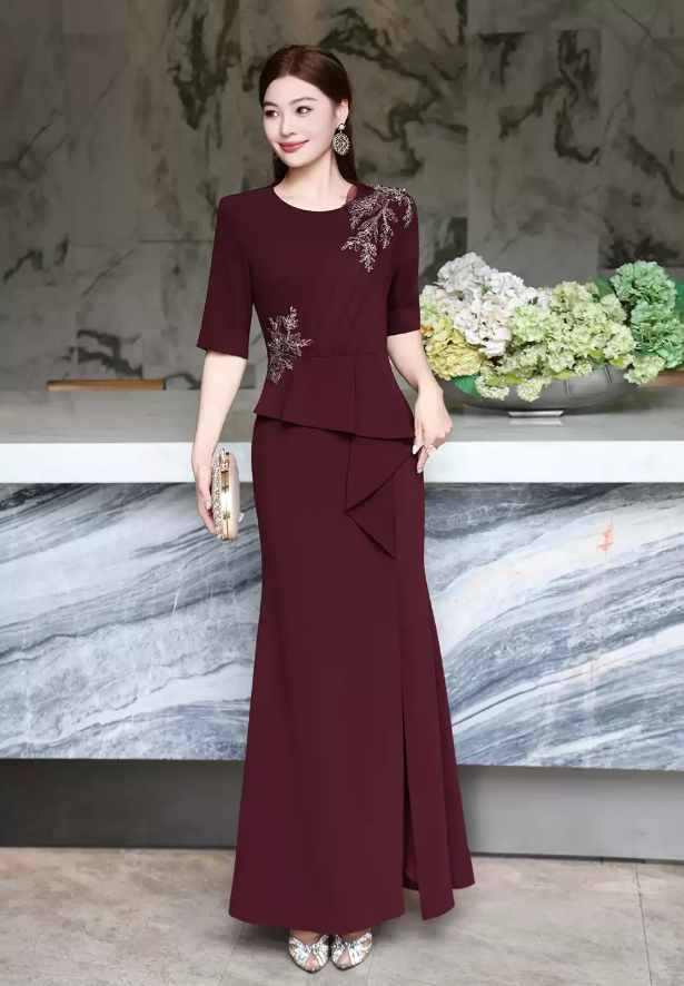 2027 New Women's Clothing Cross-Border Elegant Womanly Intricate Embroidery Pearl Beaded Fitted Waist Flattering Maxi Dress — Premium Wedding Banquet Evening Gown