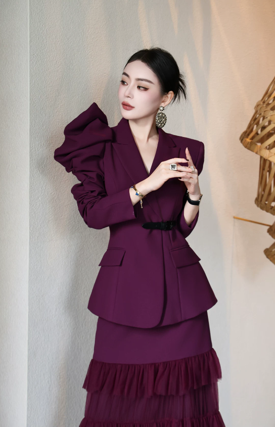 2027 Spring/Fall Trendy Women's Business Co-ord Set — Design-Led Blazer with Flowing Long Tulle Skirt, Elegant Two-Piece Office Suit