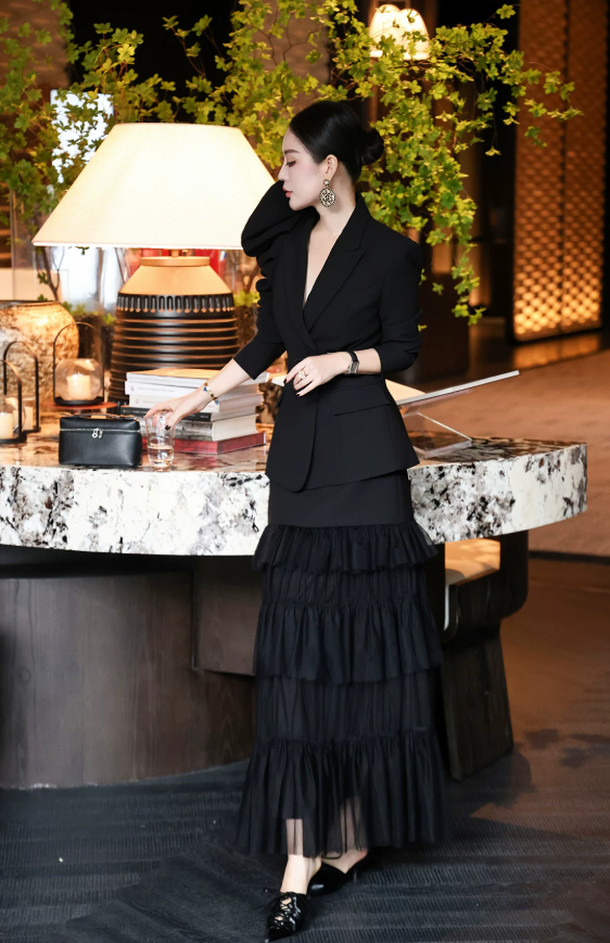 2027 New Arrival Women's Chic Business Ensemble — Unique Tailored Jacket & Graceful Long Chiffon Skirt, Refined Two-Piece Workwear Set
