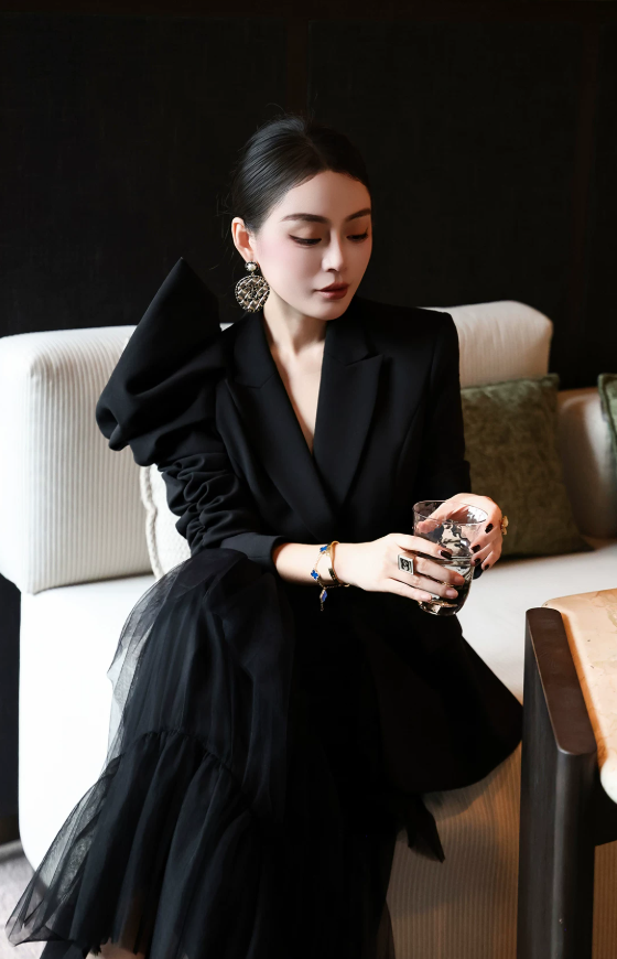 2027 New Arrival Women's Chic Business Ensemble — Unique Tailored Jacket & Graceful Long Chiffon Skirt, Refined Two-Piece Workwear Set
